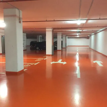 Nova Galerija West App Mary - Parking In Garage Apartment